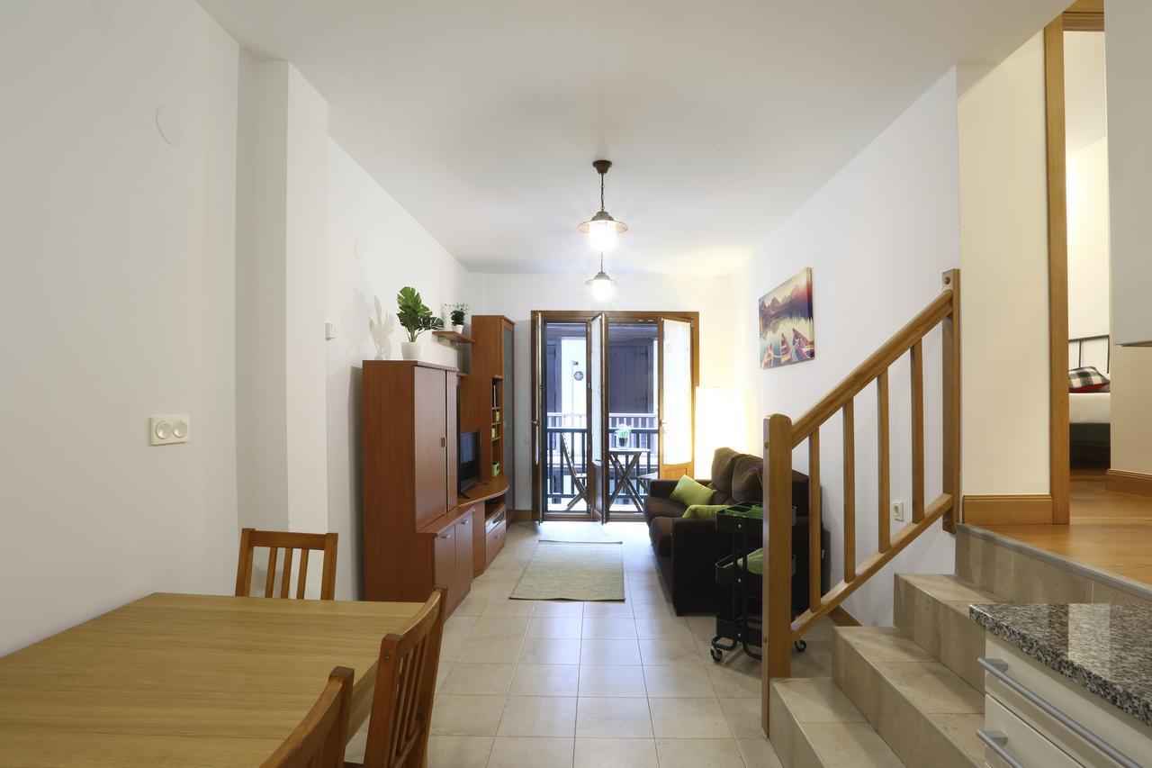 Tolosa By Smiling Rentals Hondarribia Exterior photo